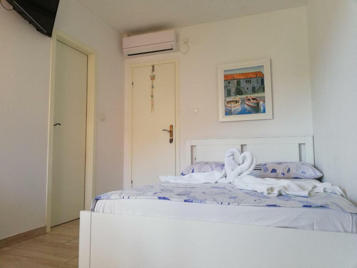 Apartman Jela Šibenik Exteriör bild